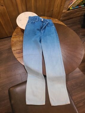 90s Fit Zara Two-Tone Blue Jeans